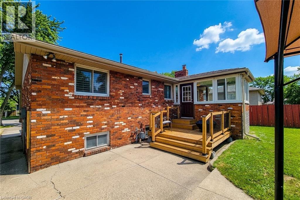 2 Ashwood Court, Hamilton, Ontario  L8E 3E1 - Photo 45 - 40814034