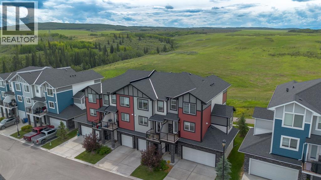 1703 Jumping Pound Common, Cochrane, Alberta  T4C 2L1 - Photo 1 - A2276569