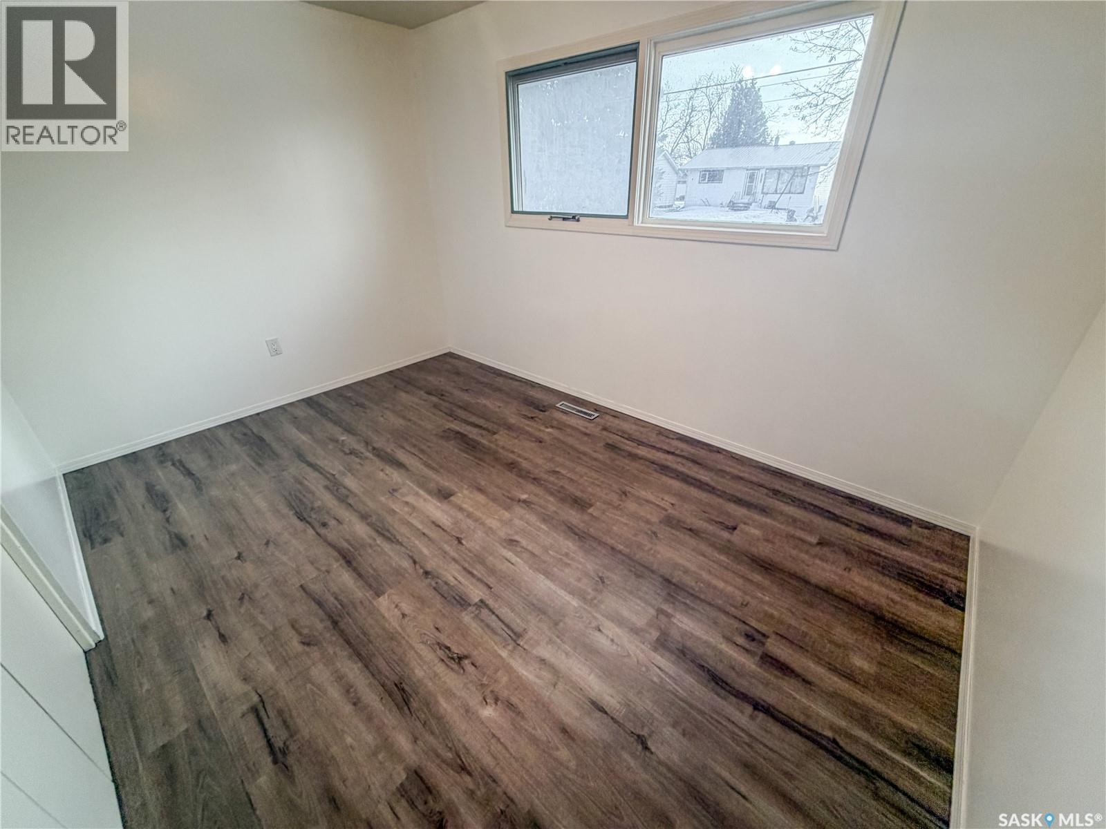 907 Houghton Street, Indian Head, Saskatchewan  S0G 2K0 - Photo 14 - SK031155