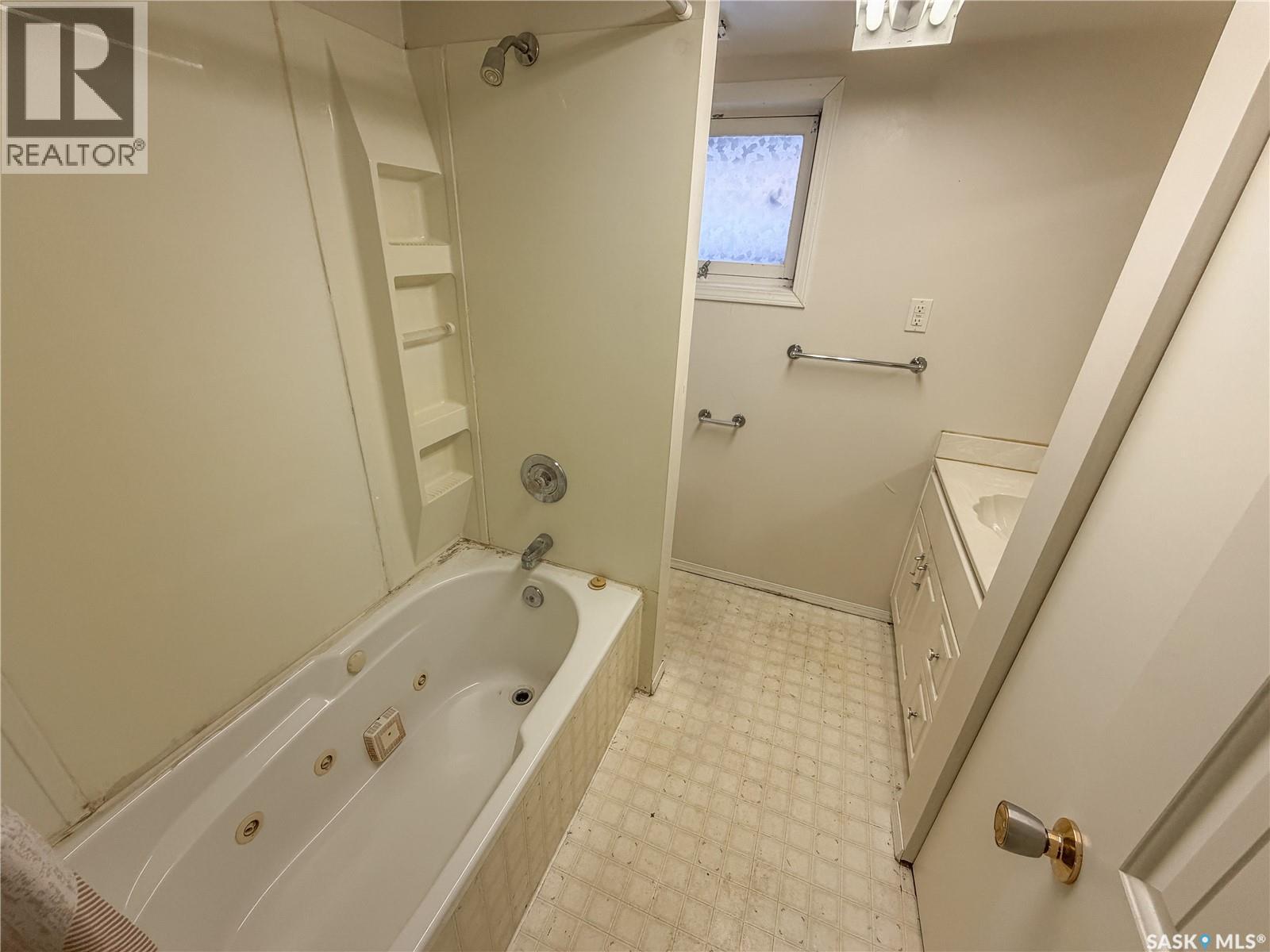 907 Houghton Street, Indian Head, Saskatchewan  S0G 2K0 - Photo 21 - SK031155