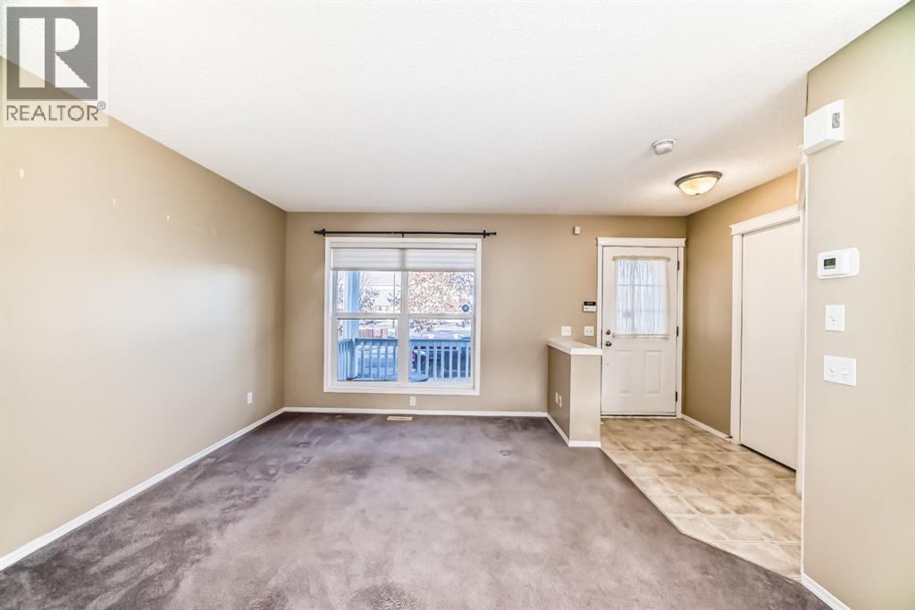 240 Prestwick Way SE, Calgary, Alberta  T2Z 2Z5 - Photo 9 - A2293982