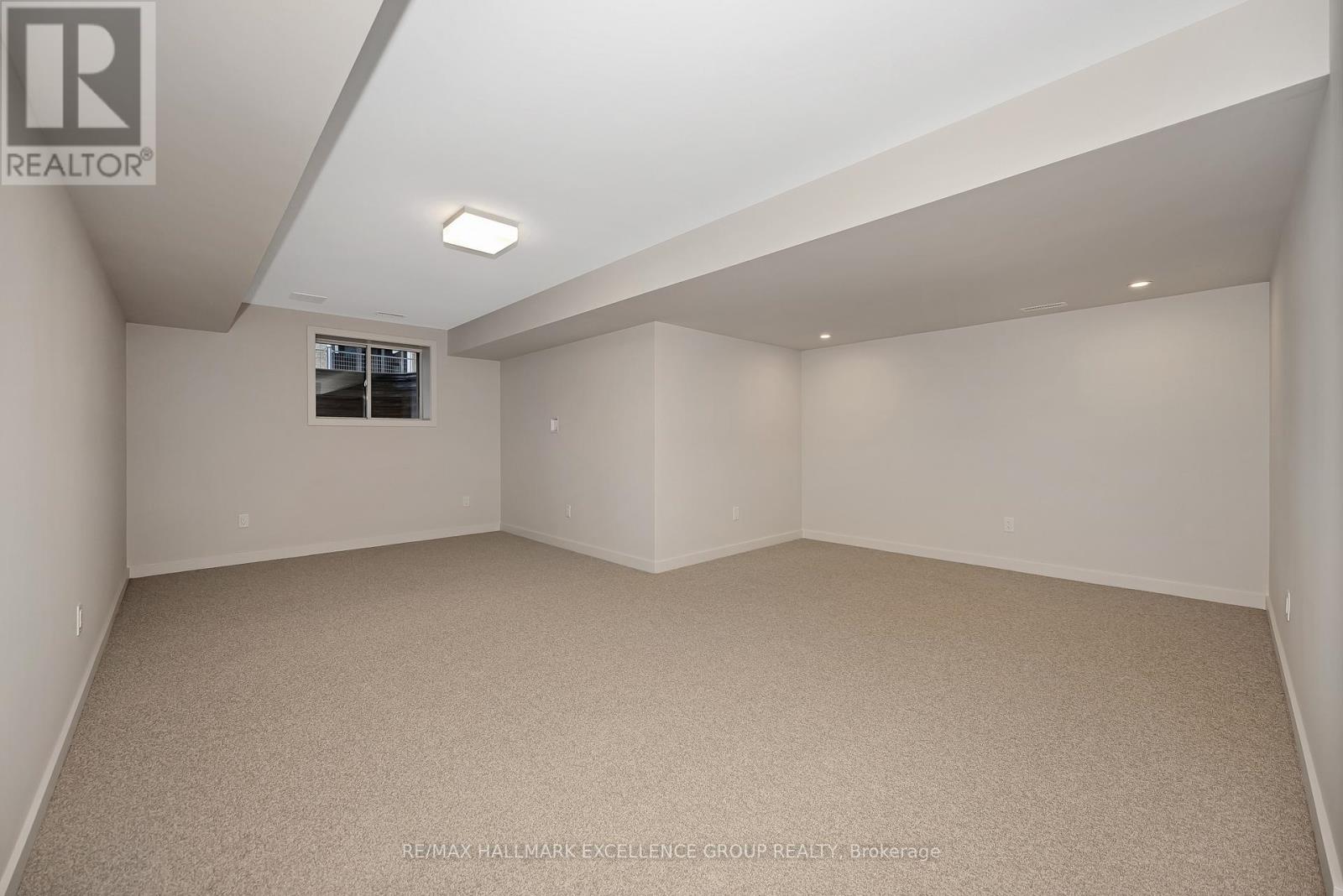 677 Honeydew Street, Ottawa, Ontario  K1X 0K5 - Photo 29 - X12821328