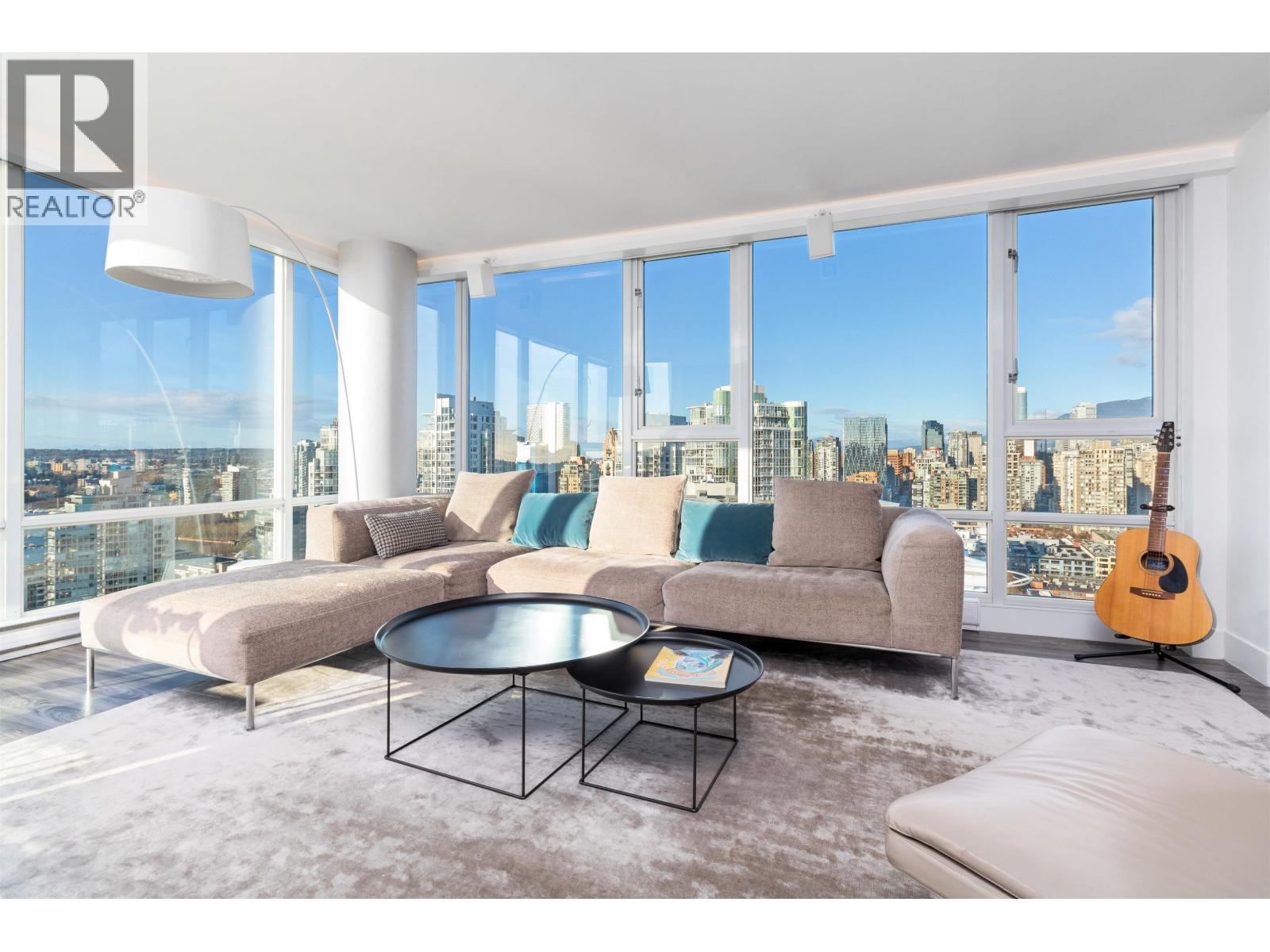 3307 1033 Marinaside Crescent, Vancouver, British Columbia  V6Z 3A3 - Photo 3 - R3103326