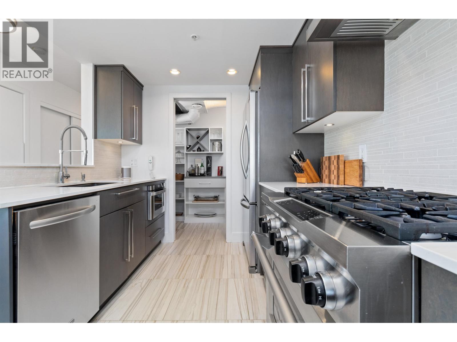 3307 1033 Marinaside Crescent, Vancouver, British Columbia  V6Z 3A3 - Photo 16 - R3103326