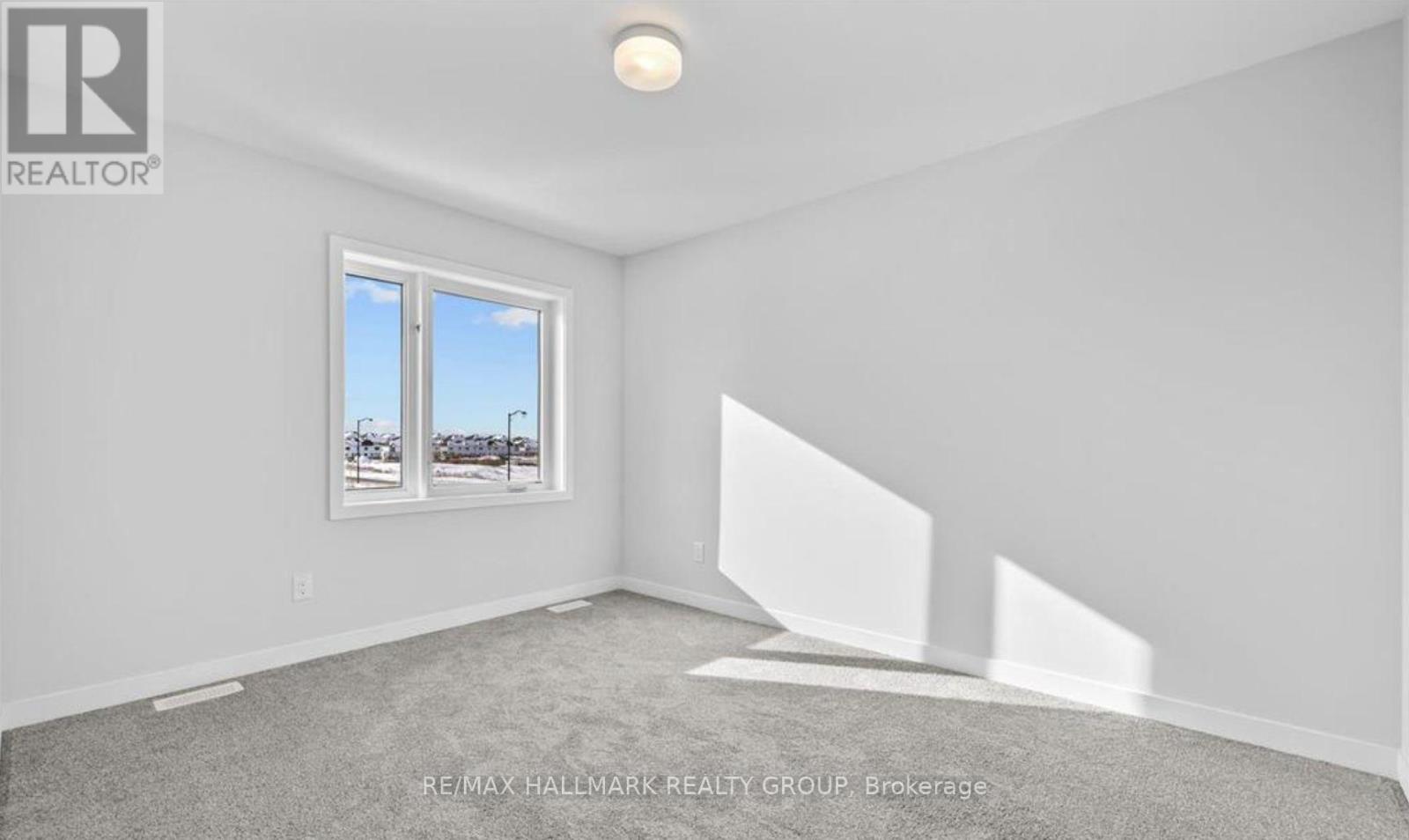 106 Parnian Private N, Ottawa, Ontario  K2J 7K5 - Photo 10 - X12917388