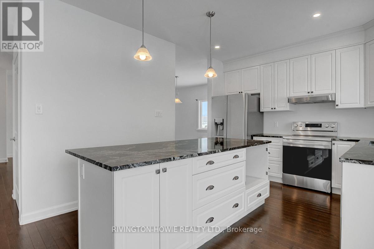 21 Isobel Mcewan Road, Mcnab/braeside, Ontario  K7S 3G8 - Photo 14 - X12917392