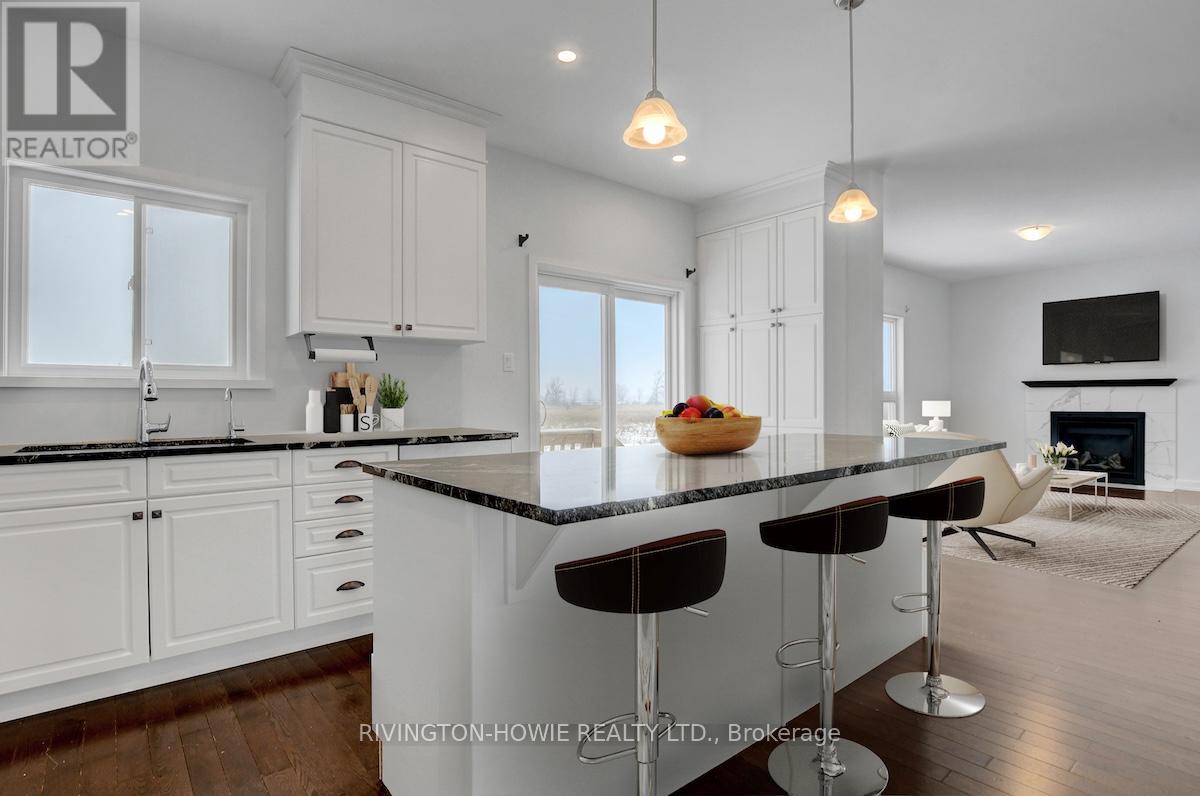 21 Isobel Mcewan Road, Mcnab/braeside, Ontario  K7S 3G8 - Photo 17 - X12917392