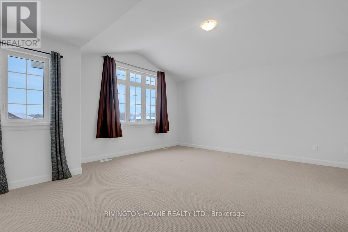 21 Isobel Mcewan Road, Mcnab/braeside, Ontario  K7S 3G8 - Photo 24 - X12917392