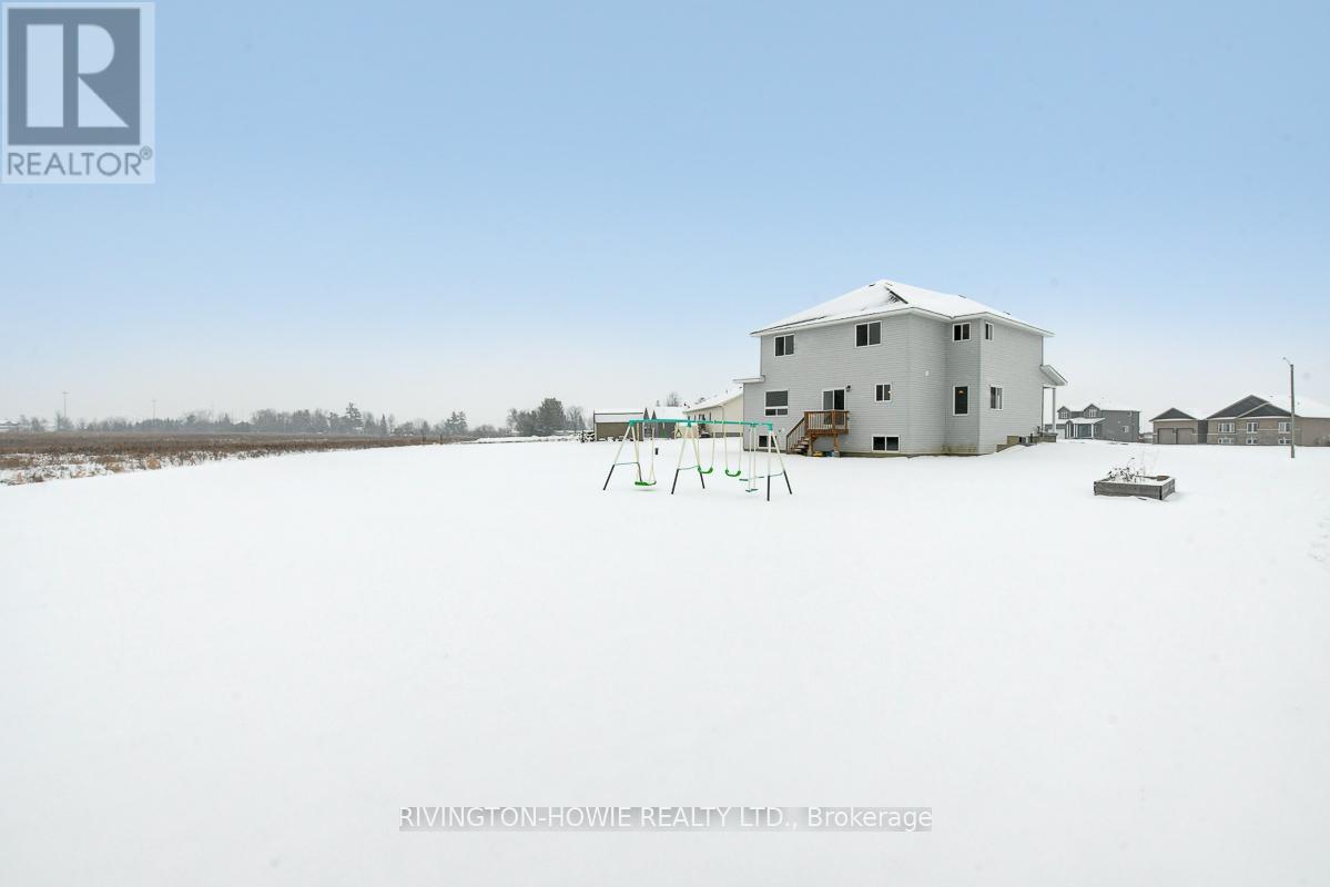 21 Isobel Mcewan Road, Mcnab/braeside, Ontario  K7S 3G8 - Photo 41 - X12917392
