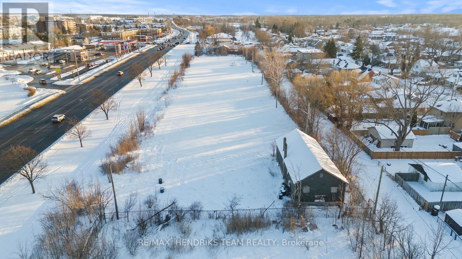 1 Drew Street, Welland, Ontario  L3C 5H8 - Photo 24 - X12917374