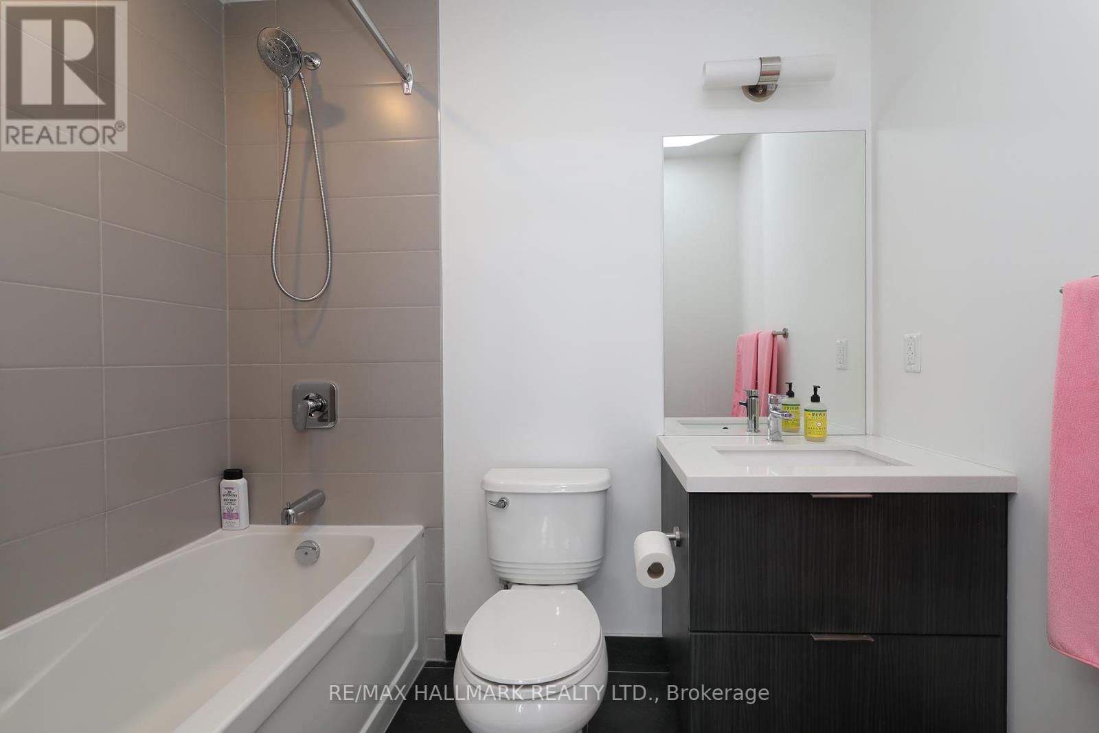 211 - 109 Ossington Avenue, Toronto, Ontario  M6J 2Z2 - Photo 20 - C12917366