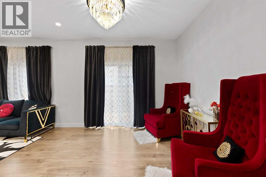 479 Bayview Way Sw, Airdrie, Alberta  T4B 5A7 - Photo 4 - A2295390