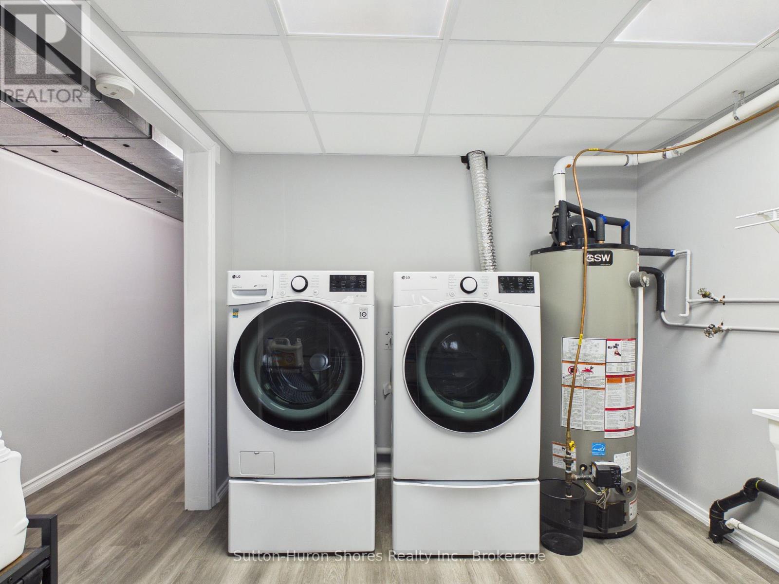 664 Pine Grove Drive, Saugeen Shores, Ontario  N0H 2C3 - Photo 16 - X12917372