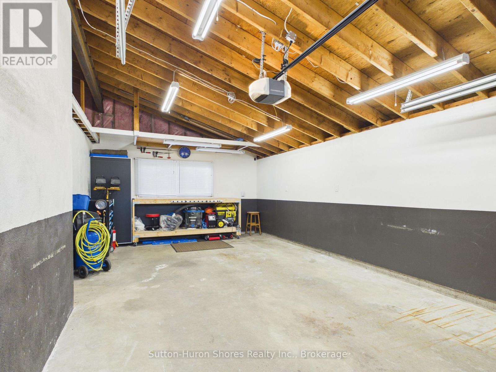 664 Pine Grove Drive, Saugeen Shores, Ontario  N0H 2C3 - Photo 21 - X12917372