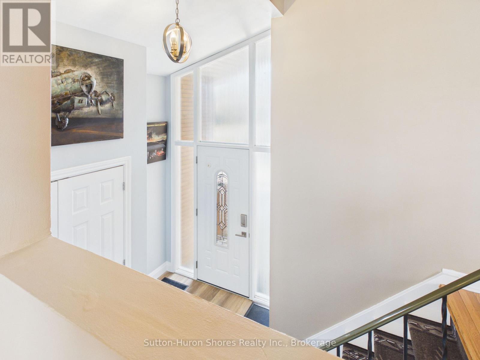 664 Pine Grove Drive, Saugeen Shores, Ontario  N0H 2C3 - Photo 23 - X12917372