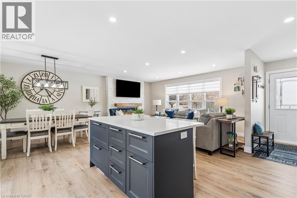 35 Douglas Crescent, Hillsburgh, Ontario  N0B 1Z0 - Photo 9 - 40812362