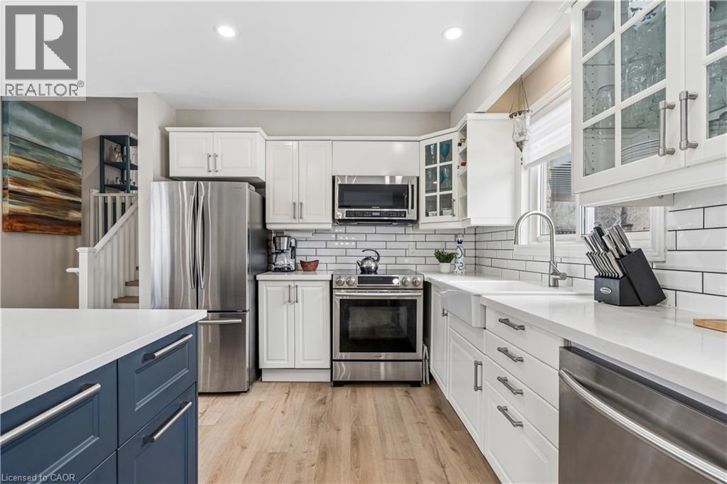 35 Douglas Crescent, Hillsburgh, Ontario  N0B 1Z0 - Photo 8 - 40812362