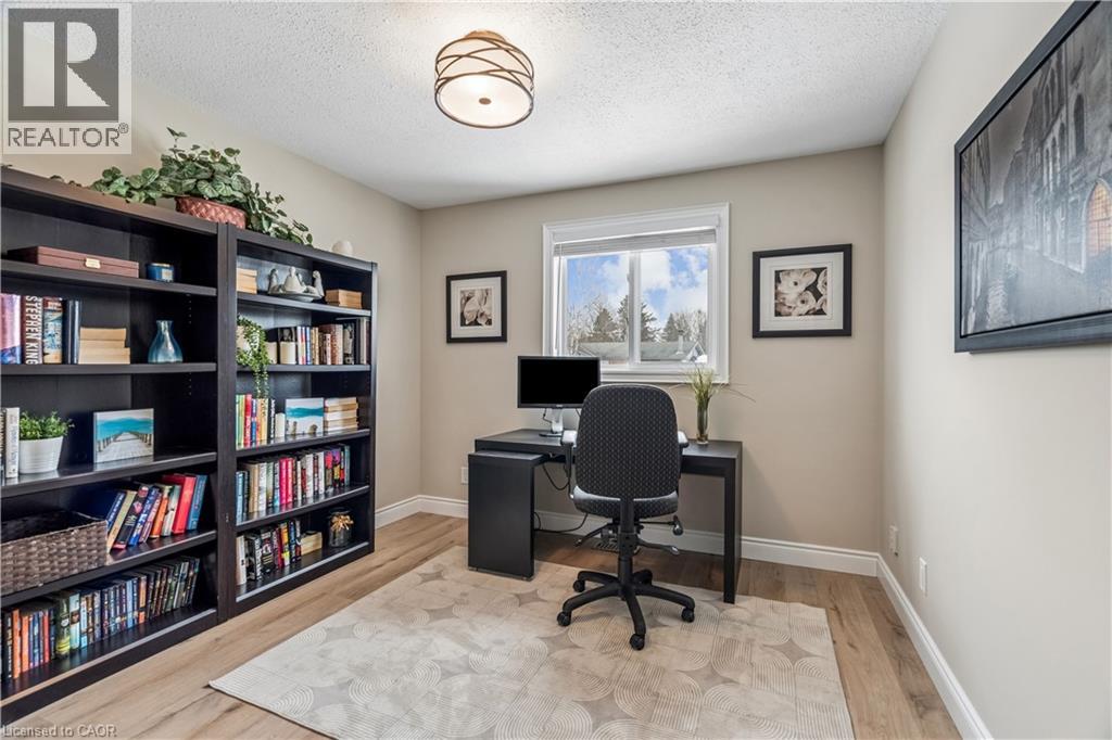 35 Douglas Crescent, Hillsburgh, Ontario  N0B 1Z0 - Photo 19 - 40812362