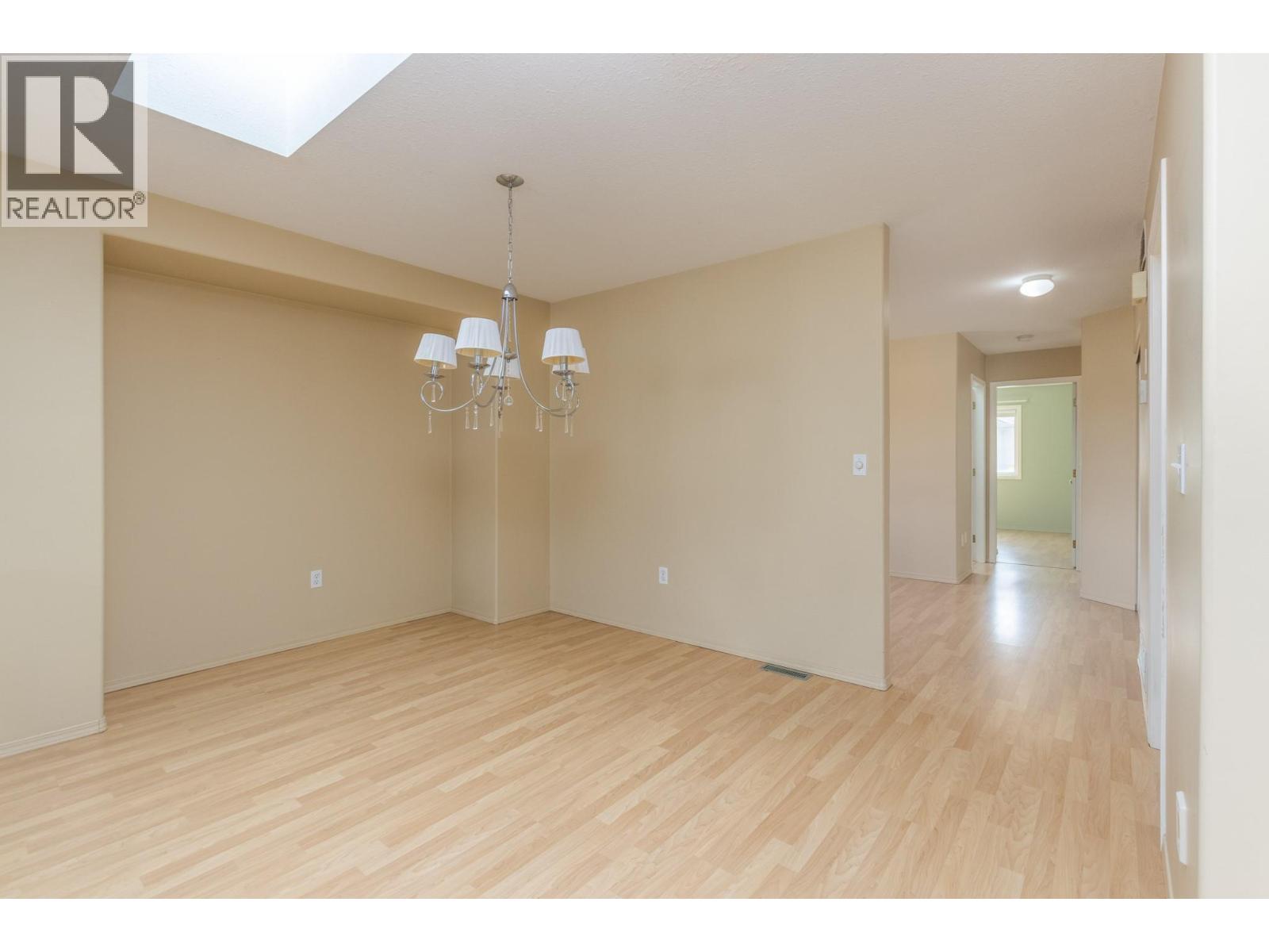 111 Harbourfront Drive Nw Unit# 14, Salmon Arm, British Columbia  V1E 1A3 - Photo 8 - 10370716