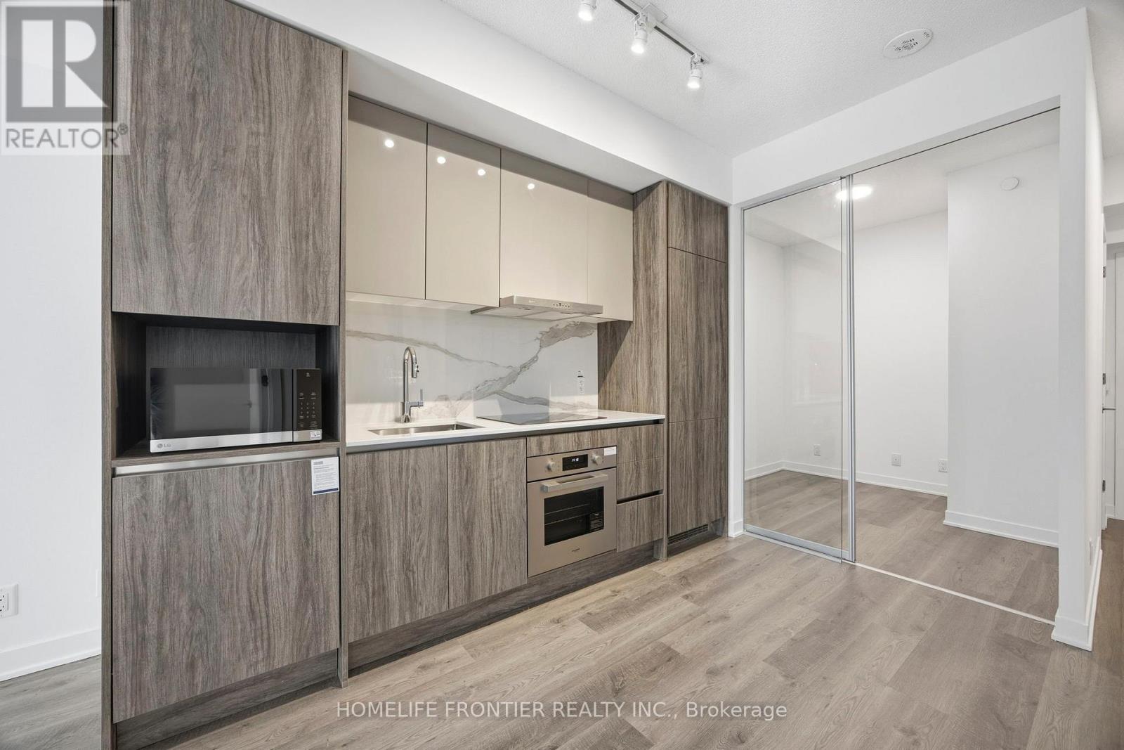 2609 - 180 Front Street E, Toronto, Ontario  M5A 0K9 - Photo 11 - C12882792