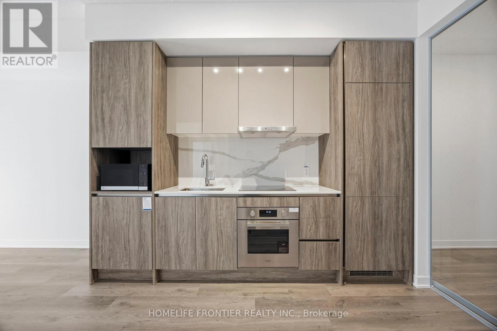 2609 - 180 Front Street E, Toronto, Ontario  M5A 0K9 - Photo 10 - C12882792