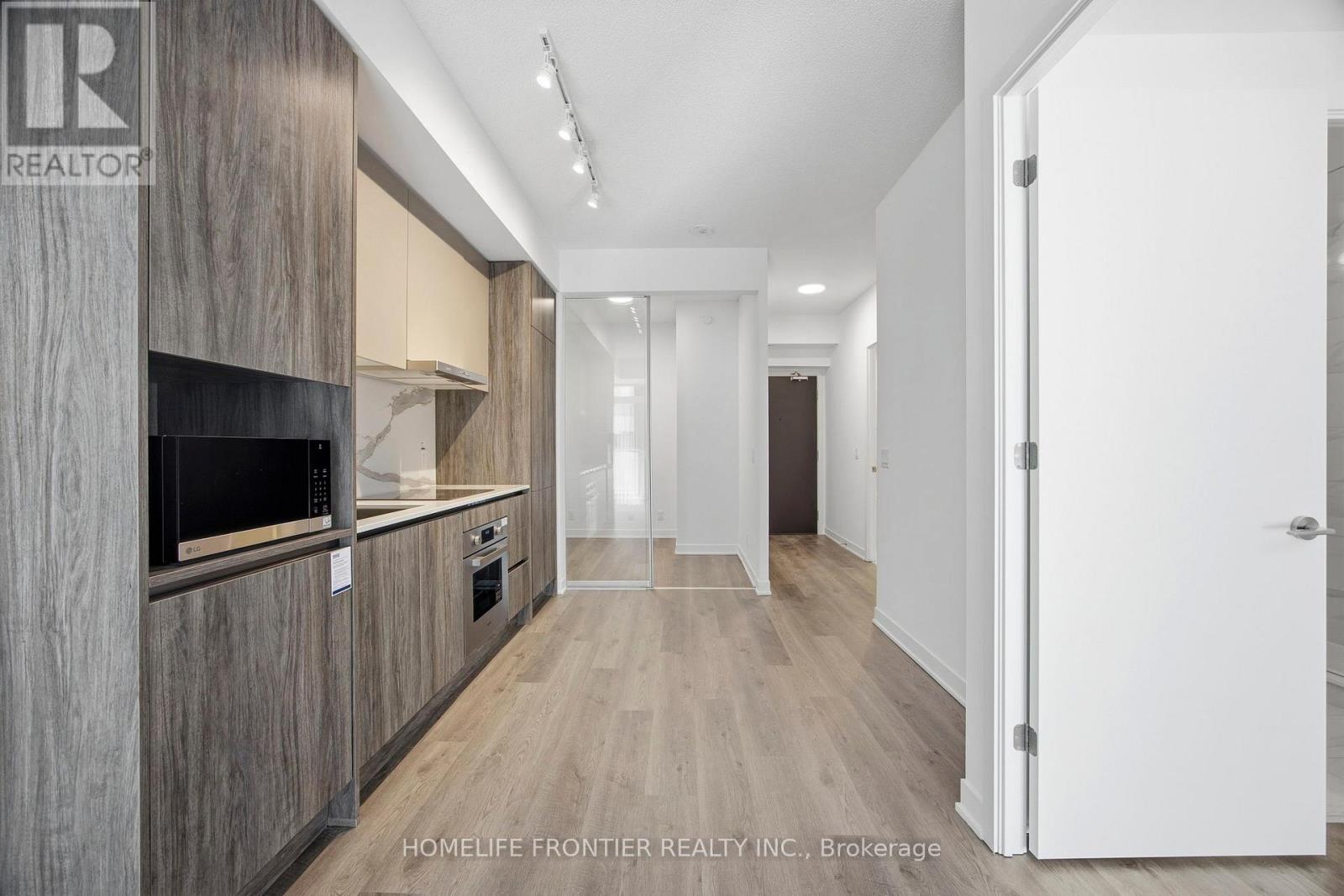 2609 - 180 Front Street E, Toronto, Ontario  M5A 0K9 - Photo 14 - C12882792