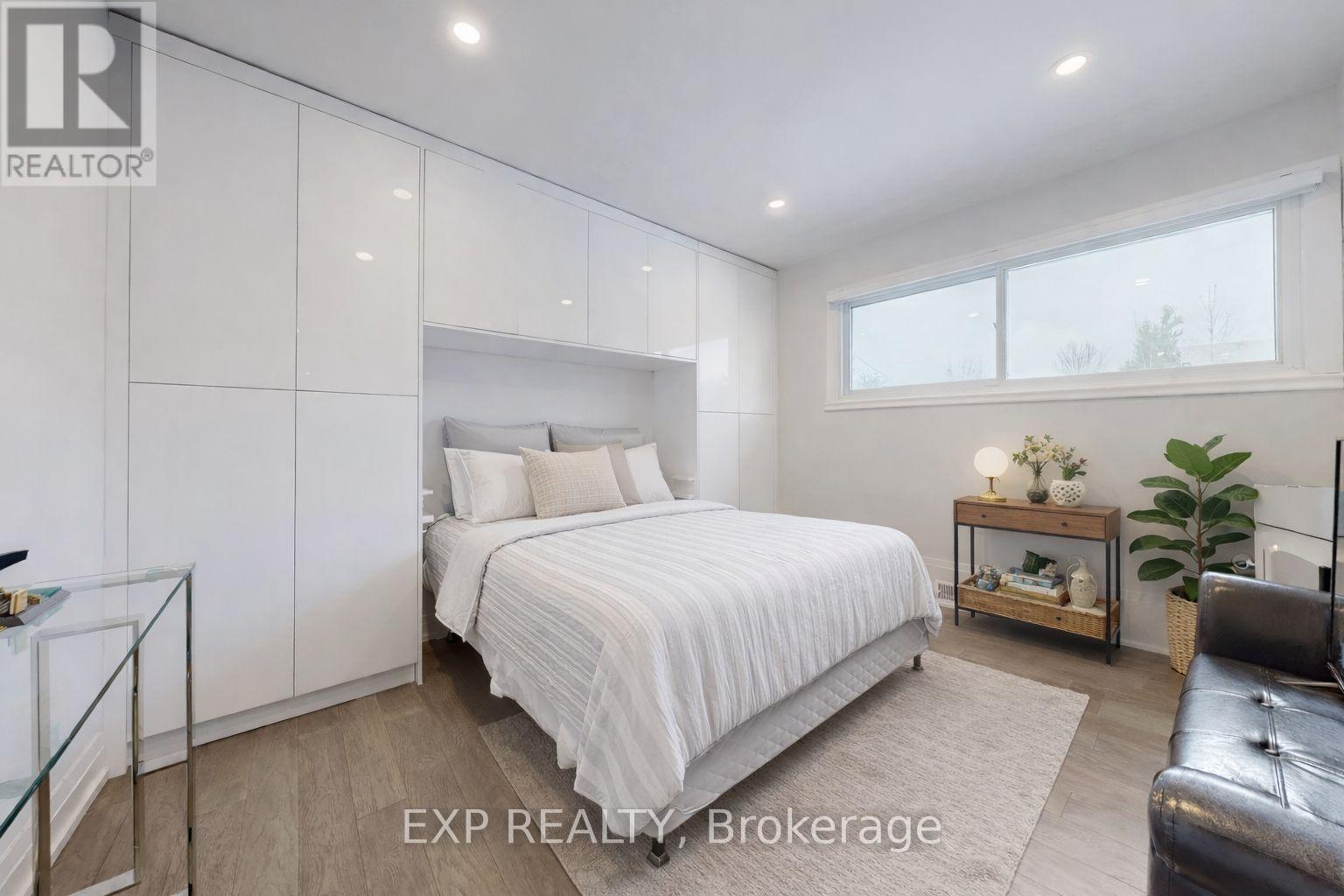 12 Bonnechere Crescent, Toronto, Ontario M1K 4Y8 - Photo 17 - E12754182