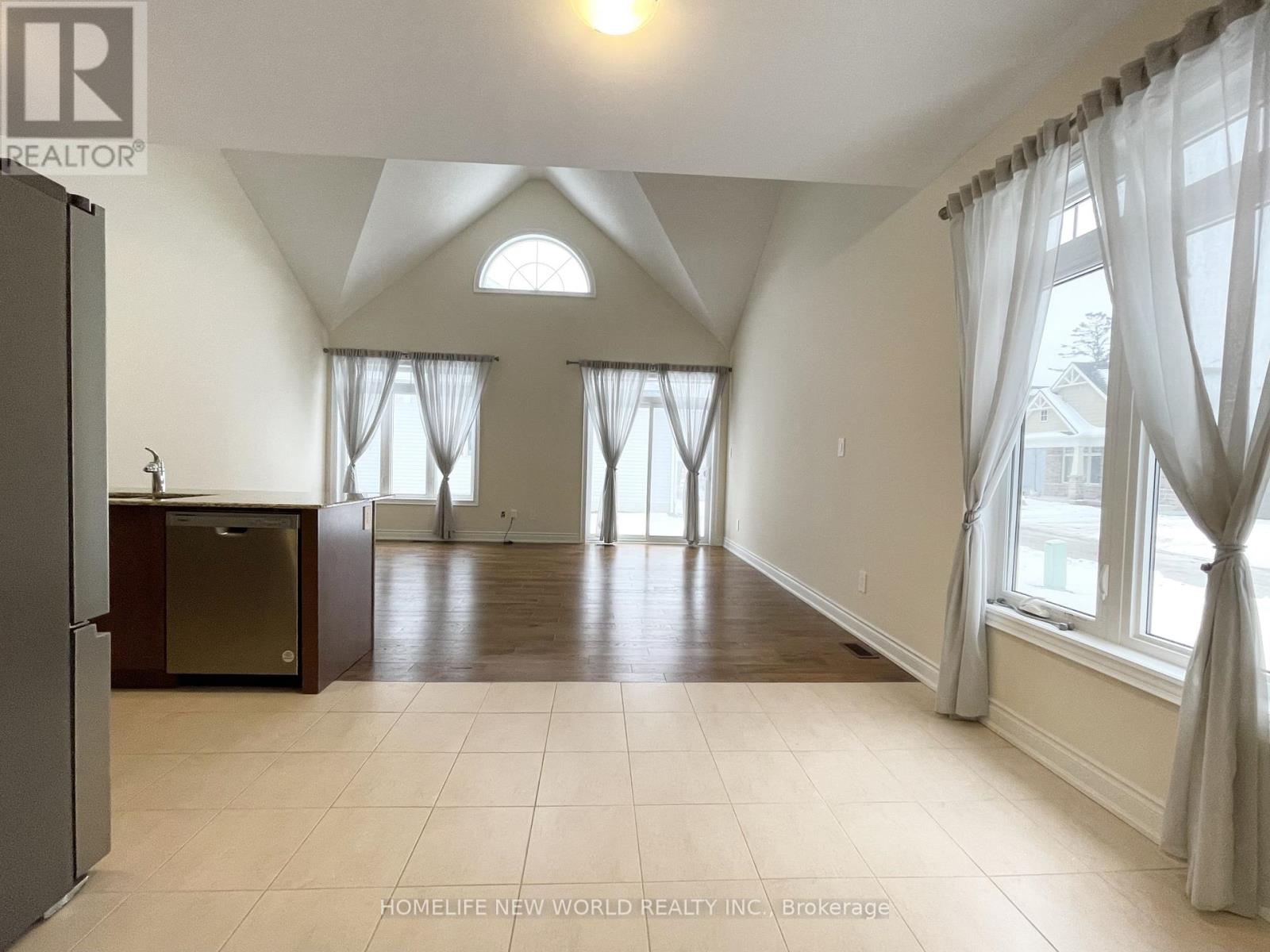 1 PALMIRA DRIVE, Georgina, Ontario