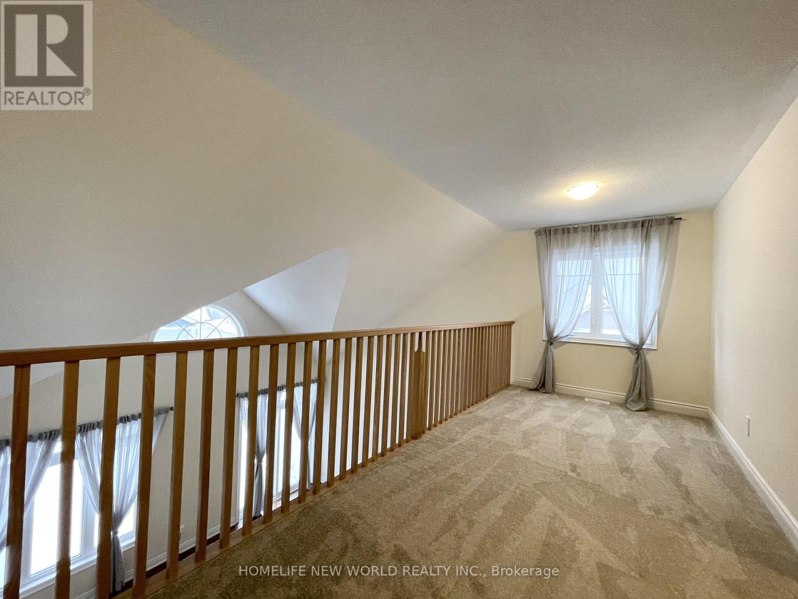 1 Palmira Drive, Georgina, Ontario  L0E 1R0 - Photo 12 - N12917378