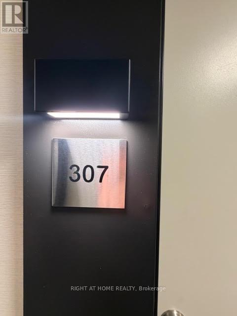 307 - 6 DAVID EYER ROAD, Richmond Hill, Ontario