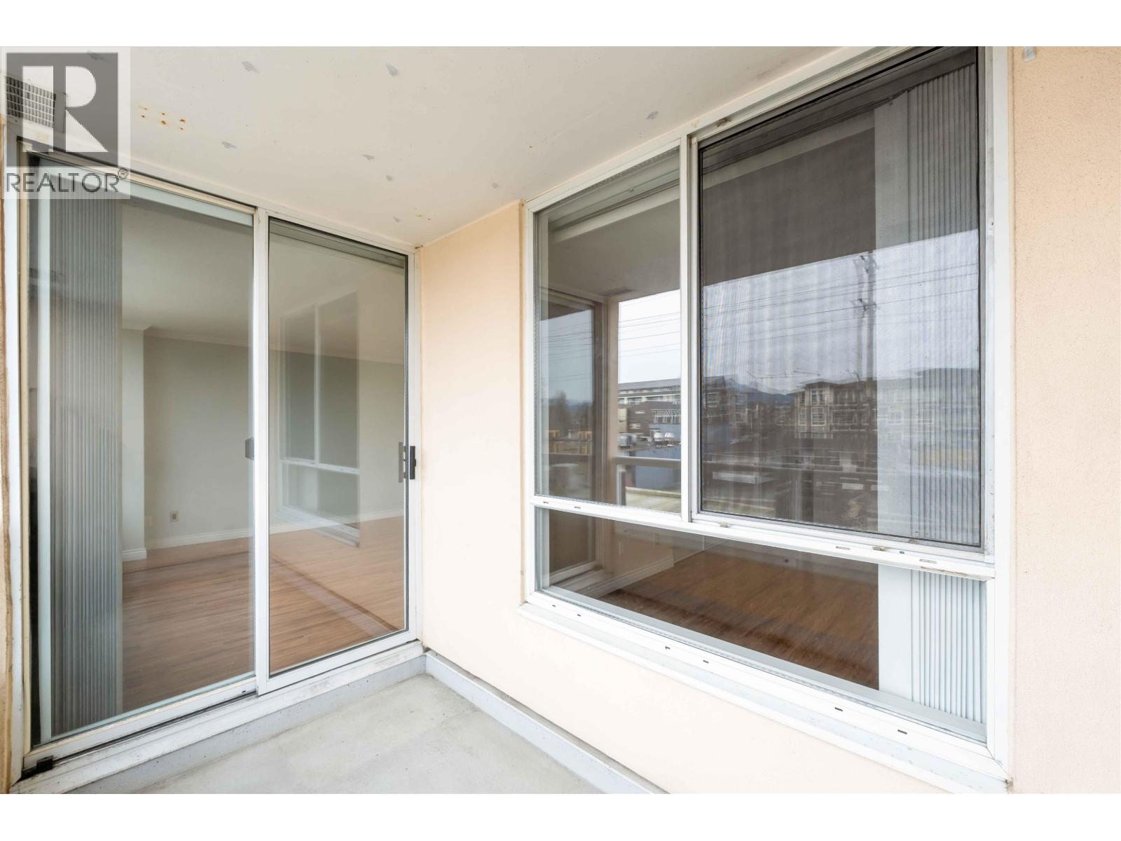 202 11980 222 Street, Maple Ridge, British Columbia V2X 0L8 - Photo 27 - R3101850