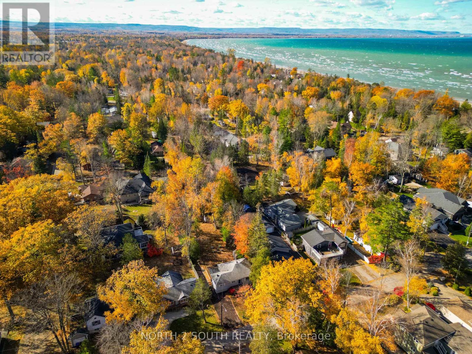 98 33rd Street N, Wasaga Beach, Ontario  L9Z 2B9 - Photo 13 - S12917368