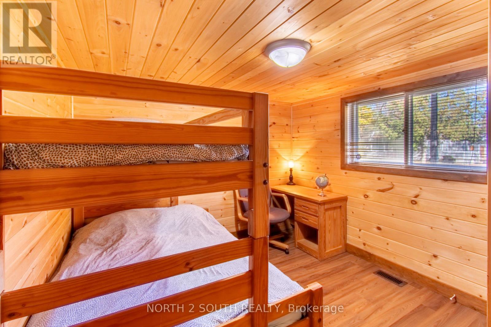 98 33rd Street N, Wasaga Beach, Ontario  L9Z 2B9 - Photo 27 - S12917368