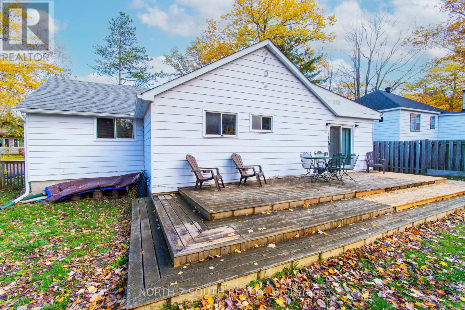 98 33rd Street N, Wasaga Beach, Ontario  L9Z 2B9 - Photo 7 - S12917368