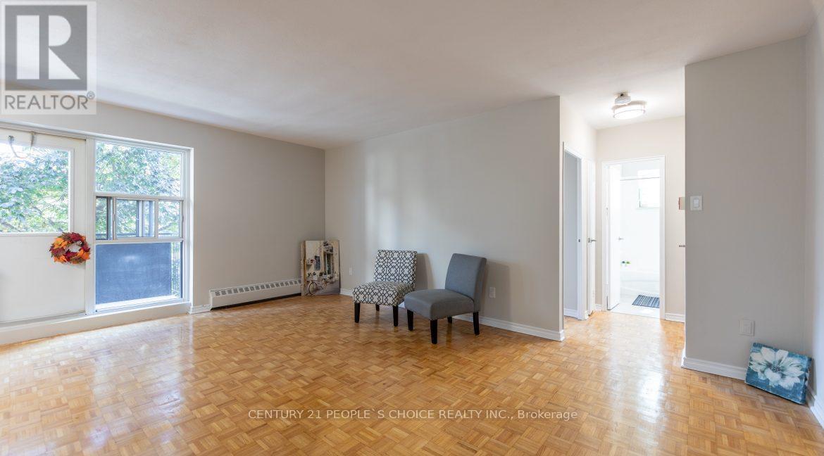 407 - 52 Park Street E, Mississauga, Ontario  L5G 1M1 - Photo 2 - W12917370