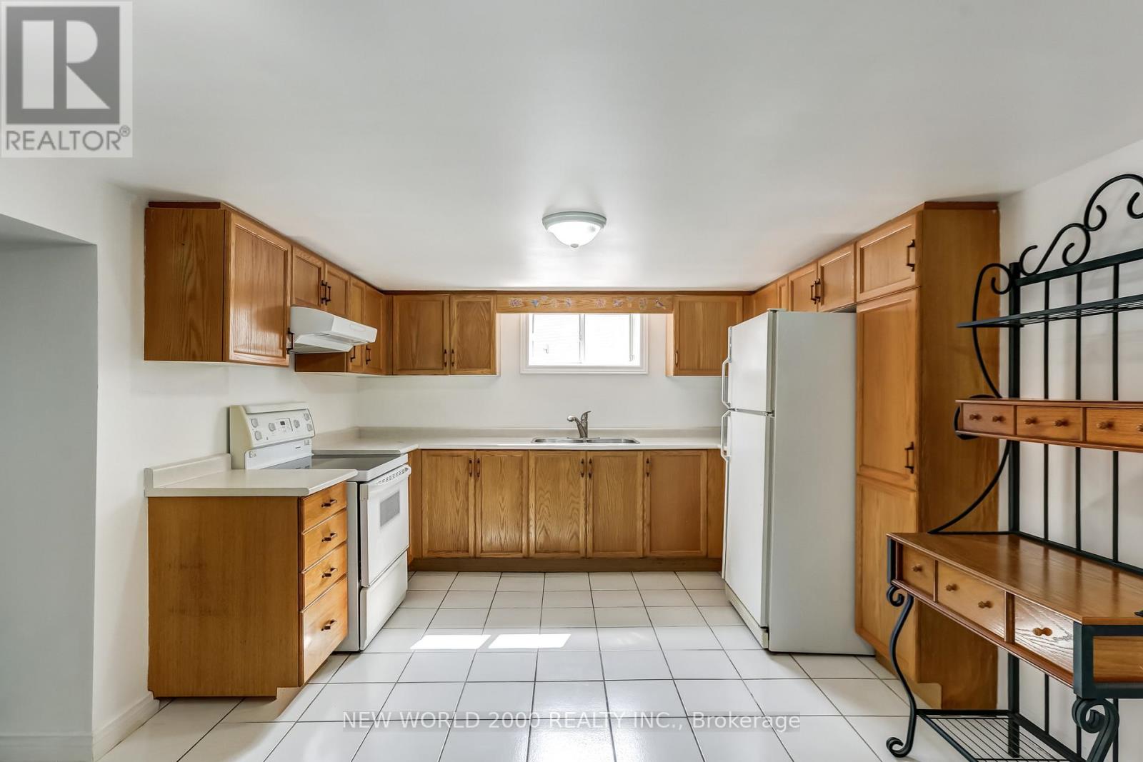 21 Restever Gate, Toronto, Ontario  M9W 4B8 - Photo 15 - W12917380