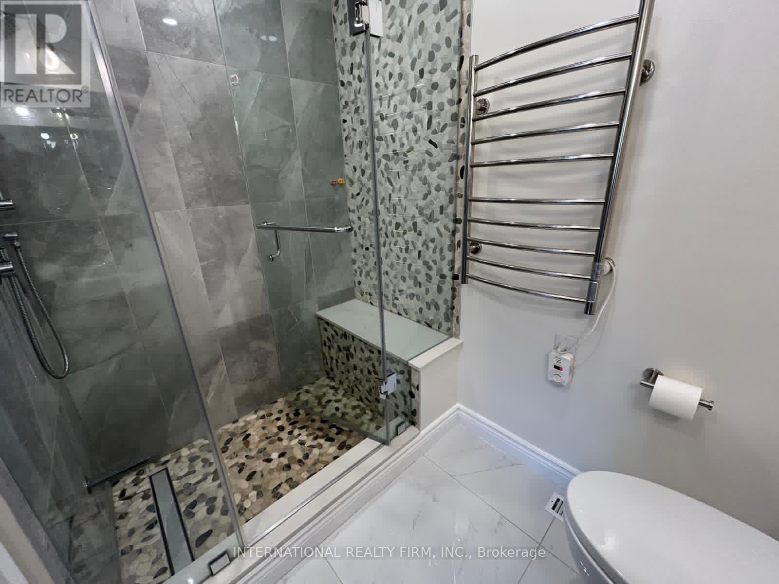 5746 Turney Drive, Mississauga, Ontario  L9M 2R3 - Photo 19 - W12917386