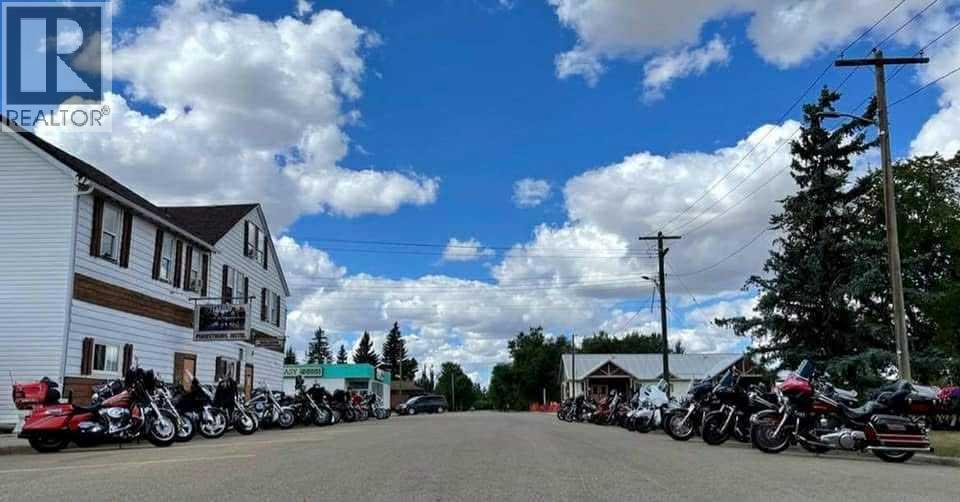 5004 50 Avenue, Forestburg, Alberta  T0B 1N0 - Photo 4 - A2282072