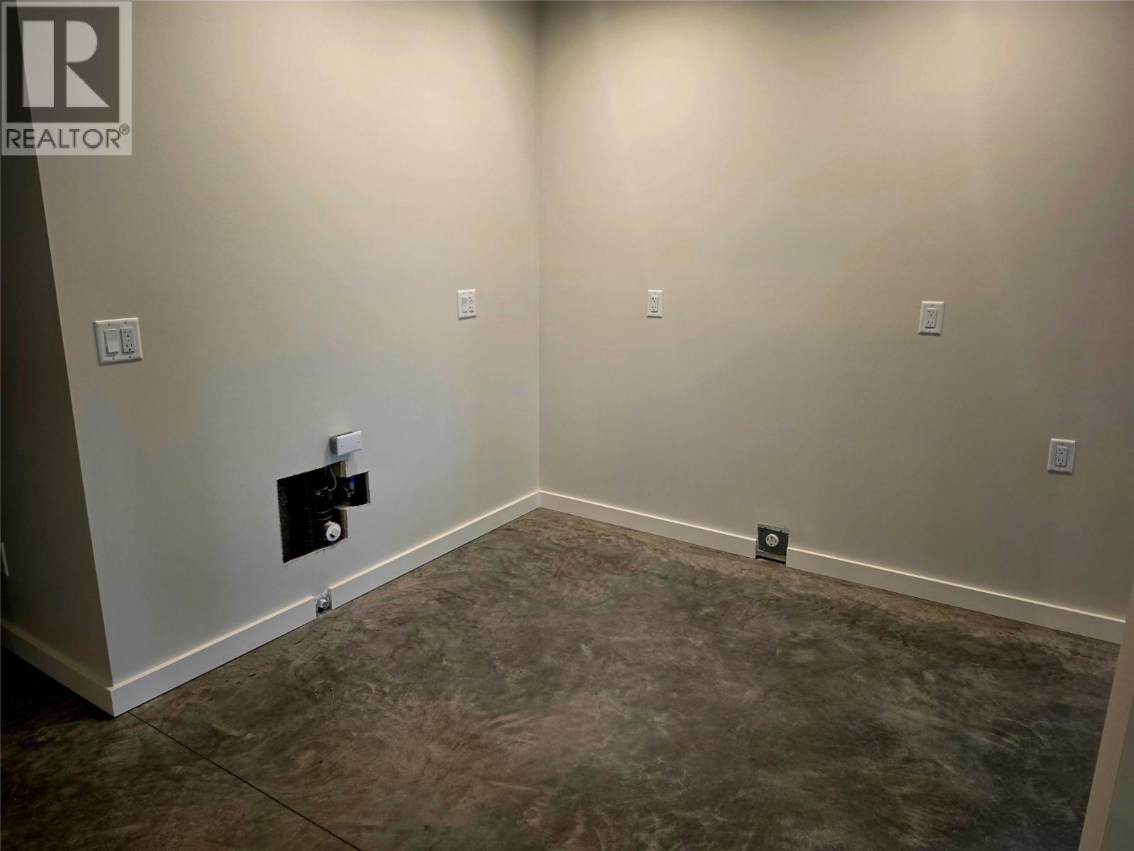 2801 Harlow Road, Nelson, British Columbia  V1L 6L3 - Photo 43 - 10379874