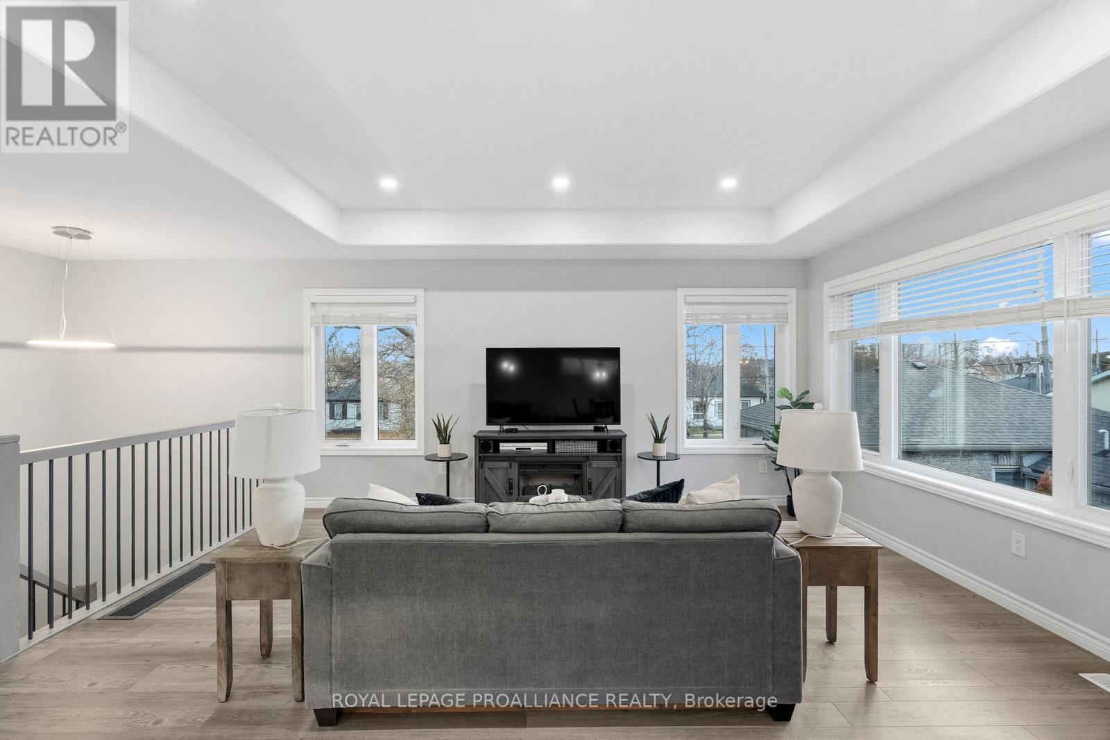 84 George Street, Belleville, Ontario  K8N 3G9 - Photo 8 - X12916756