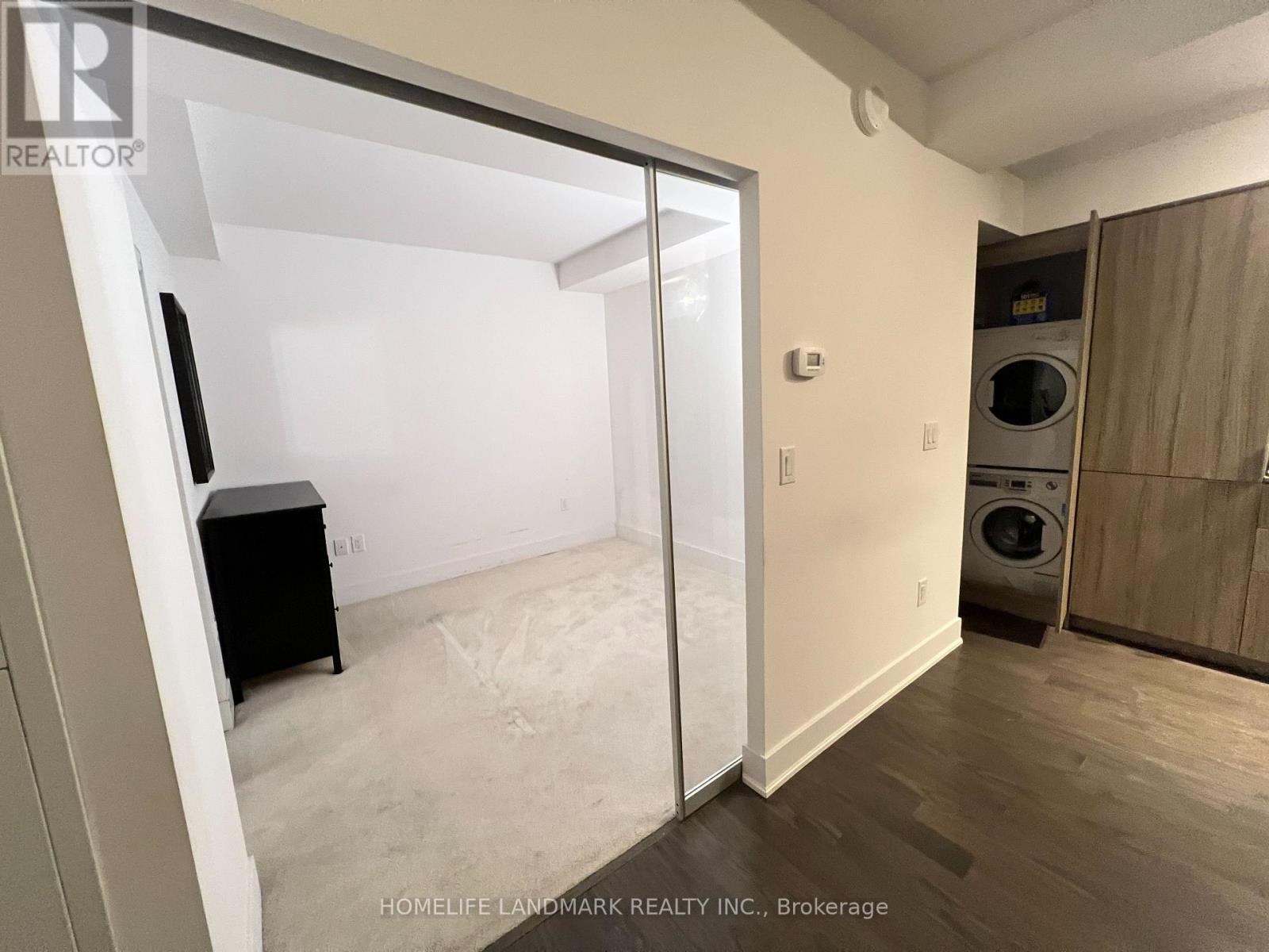 512 - 955 Bay Street, Toronto, Ontario  M5S 2A2 - Photo 8 - C12917414