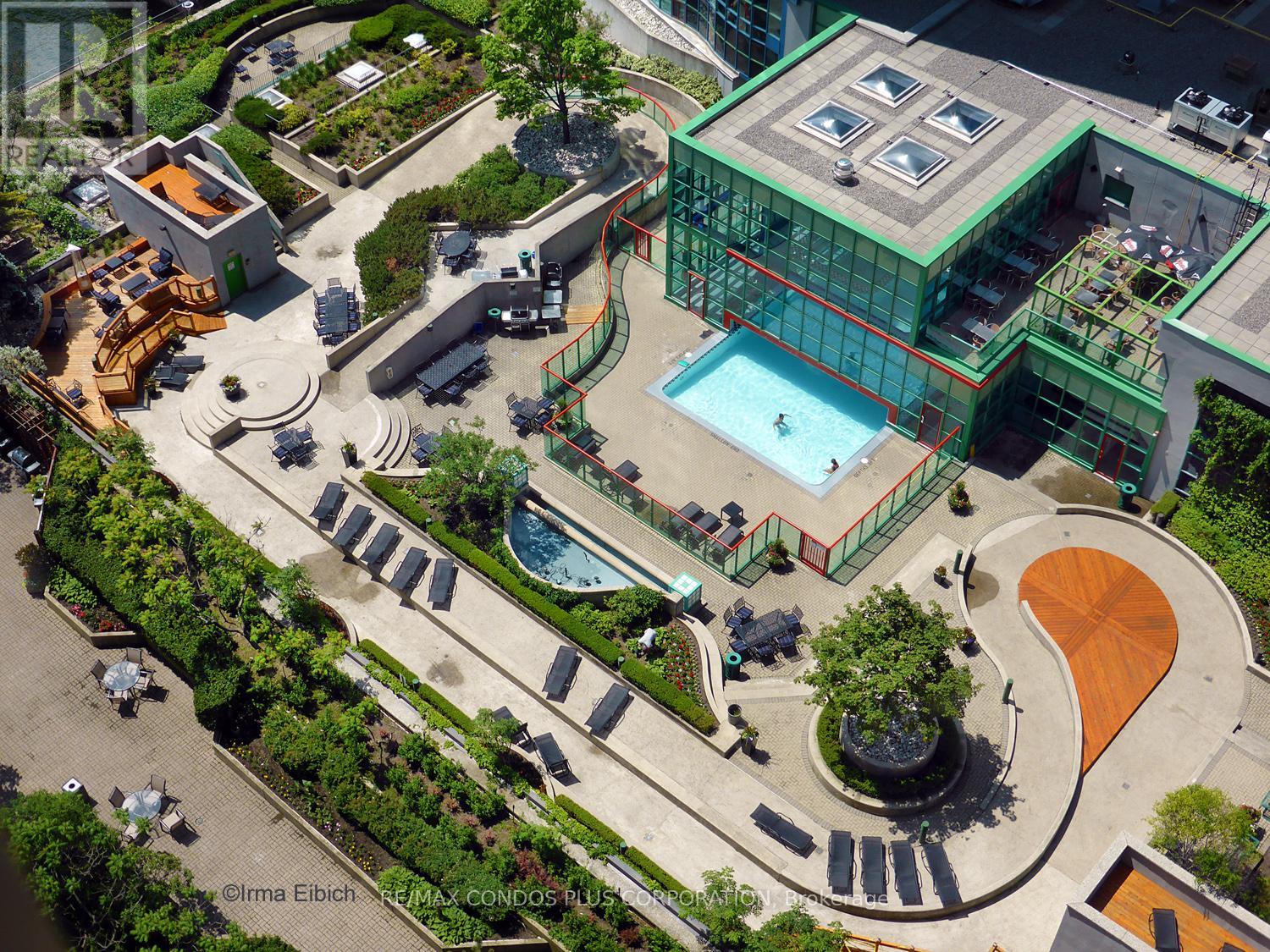 2702 - 99 Harbour Square, Toronto, Ontario  M5J 2H2 - Photo 20 - C12917426