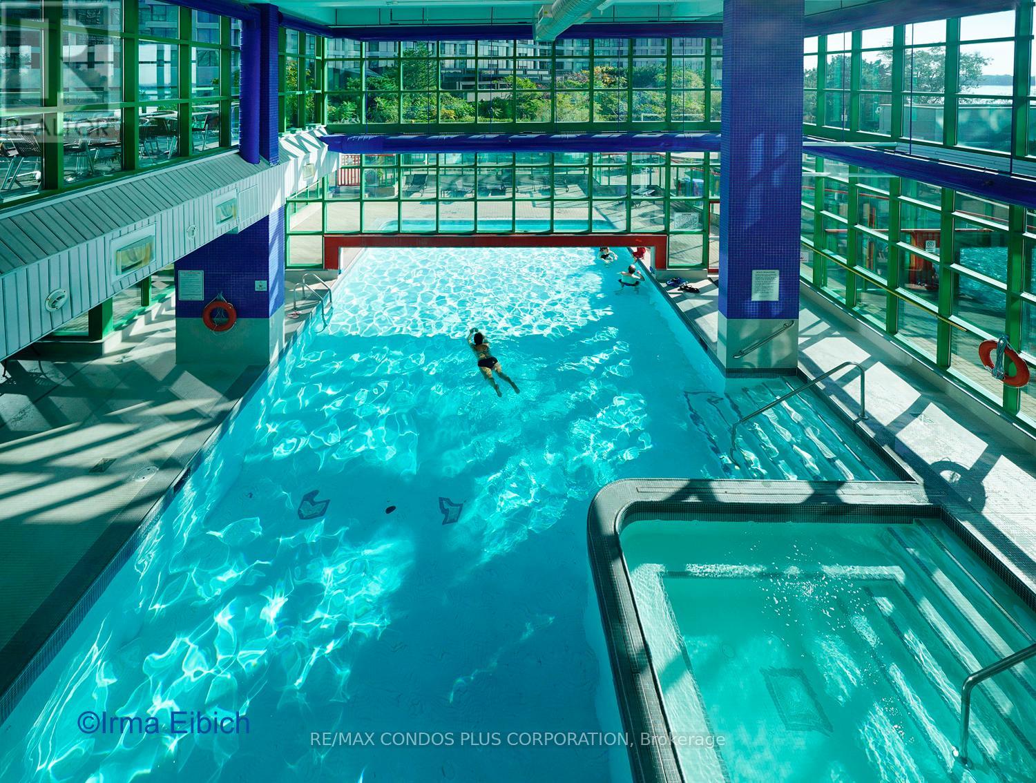 2702 - 99 Harbour Square, Toronto, Ontario  M5J 2H2 - Photo 21 - C12917426