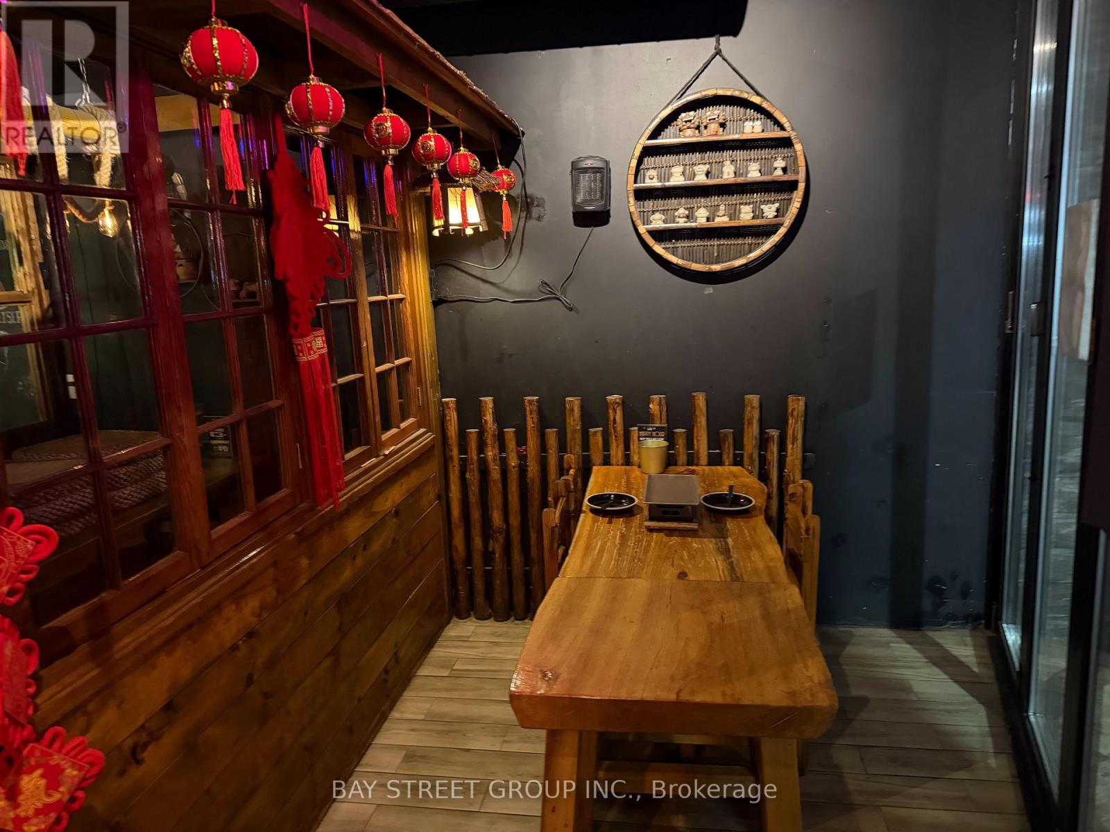 307 Spadina Avenue, Toronto, Ontario  M5T 2E6 - Photo 2 - C12917428