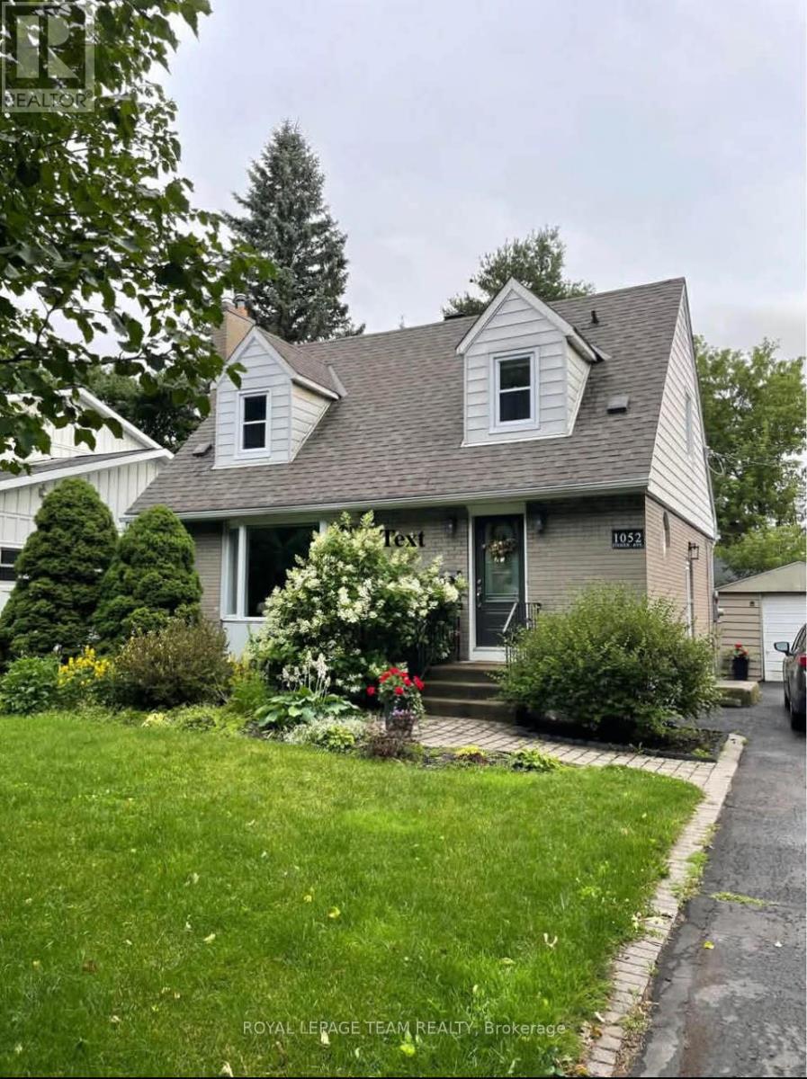 1052 FISHER AVENUE, Ottawa, Ontario
