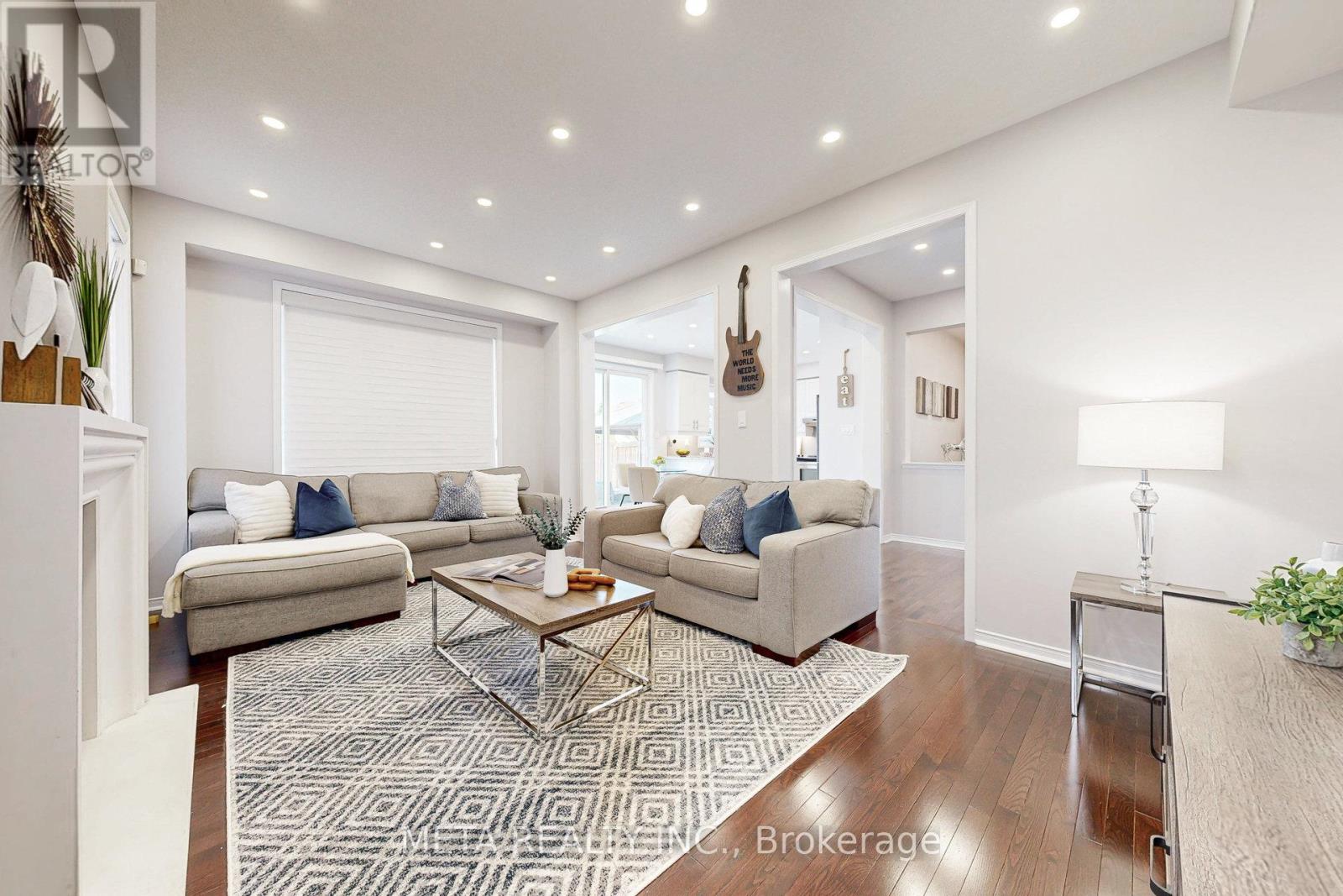 11 Keiffer Court, Whitby, Ontario  L1P 0A9 - Photo 20 - E12917416