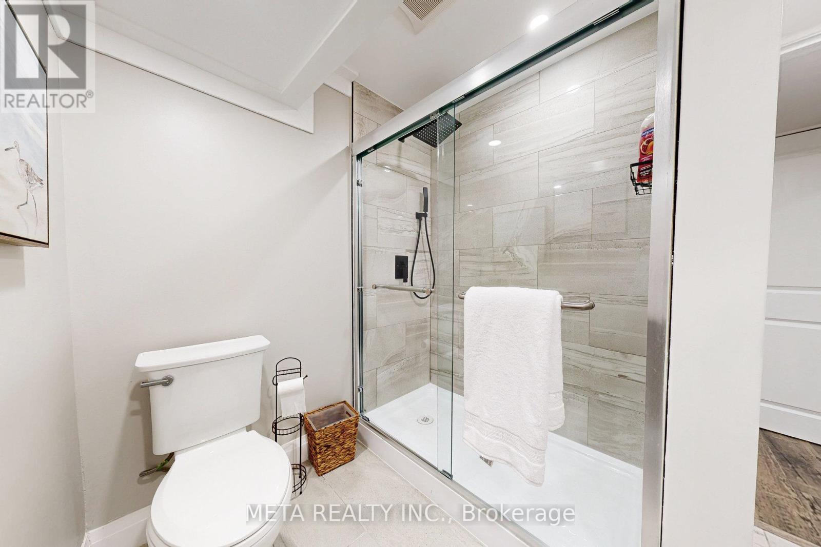 11 Keiffer Court, Whitby, Ontario  L1P 0A9 - Photo 38 - E12917416