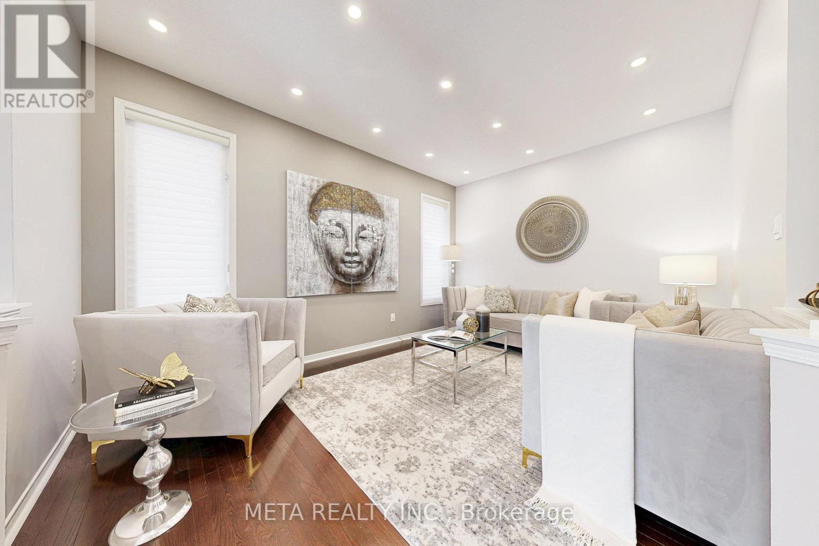 11 Keiffer Court, Whitby, Ontario  L1P 0A9 - Photo 7 - E12917416