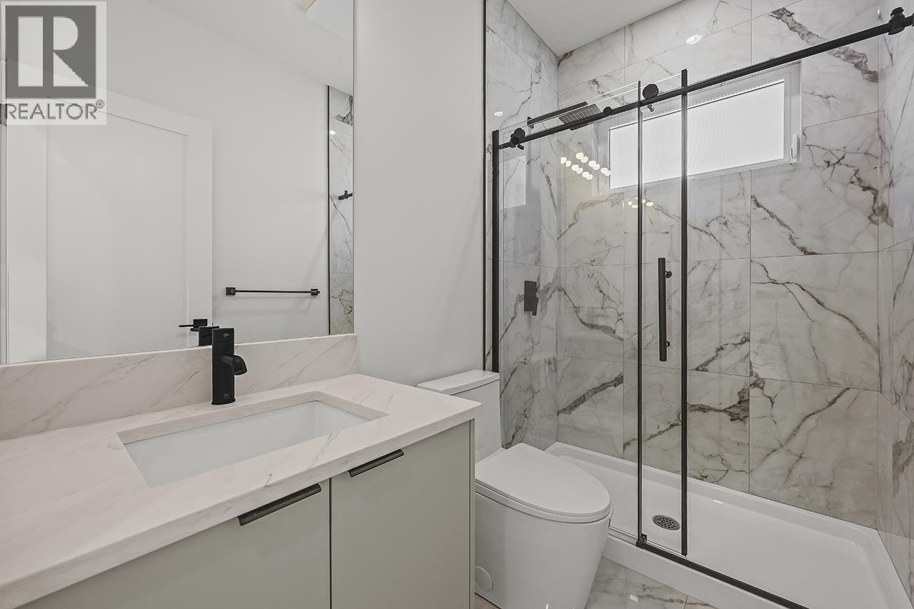 687 Folsom Street, Coquitlam, British Columbia  V3J 5A4 - Photo 32 - R3103033