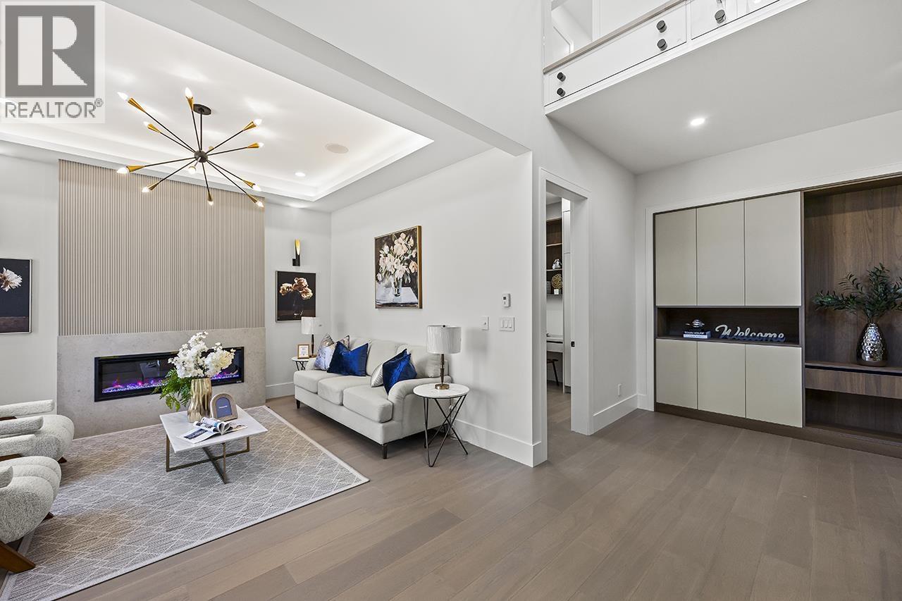 687 Folsom Street, Coquitlam, British Columbia  V3J 5A4 - Photo 7 - R3103033